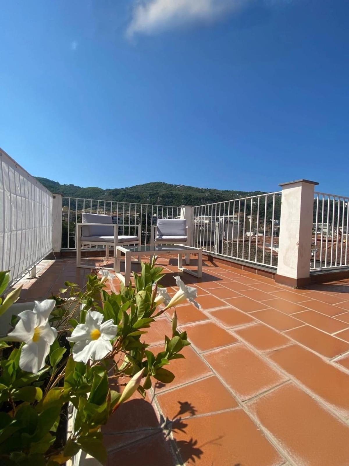 B&B Unique Sorrento Exterior photo